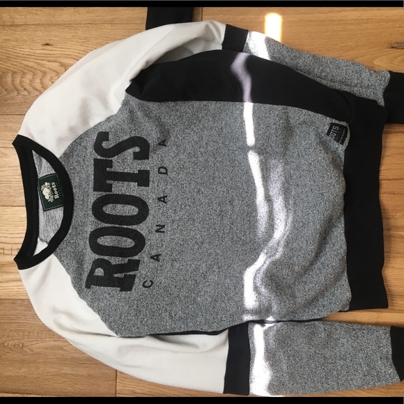 Too small - Picture 1 of 2